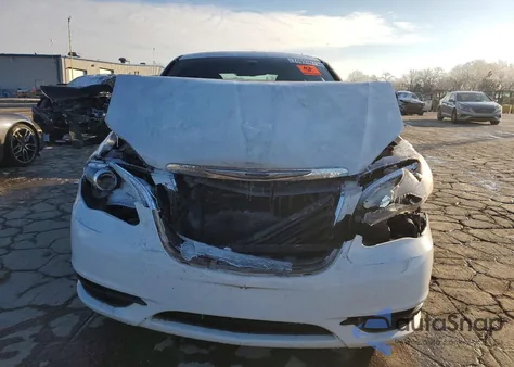 2013 Chrysler 200 Touring from USA, damaged, VIN 1C3CCBBG5DN737492
